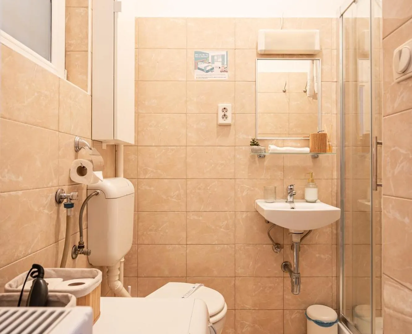Gleaming Wise Studio Apartment Budapesta 0*,  Ungaria